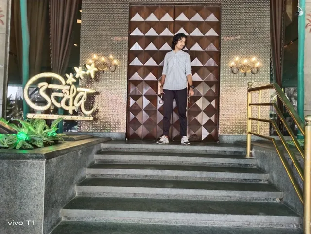 Hotel Utsav - Pure Veg Restaurant - 5