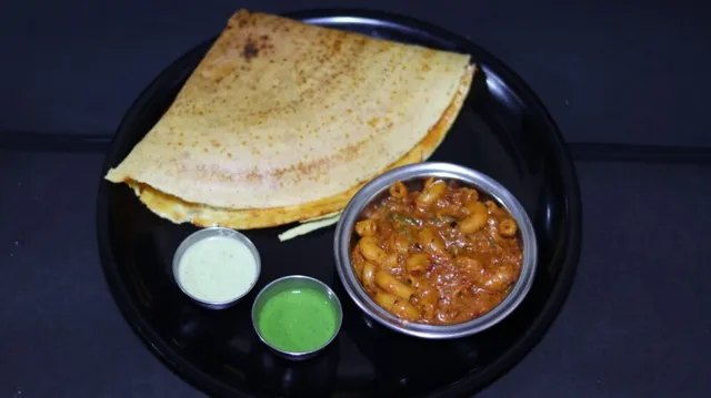 Swaamy Bhavvan Pure Veg Restaurant - Thane - 4