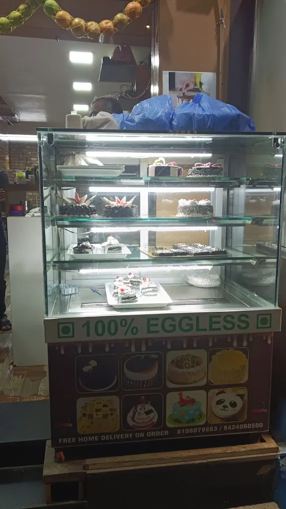 Swaamy Bhavvan Pure Veg Restaurant - Thane - 5