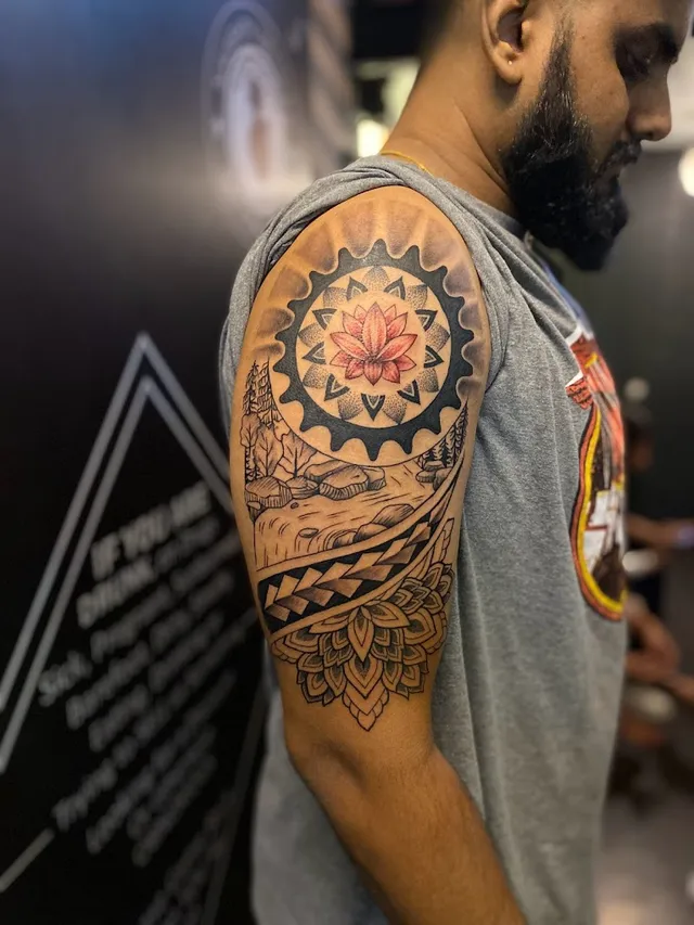 Naughty Needles Tattoo Studio - 3