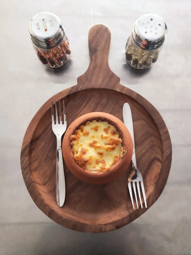 Saras Juice Cafe - 2