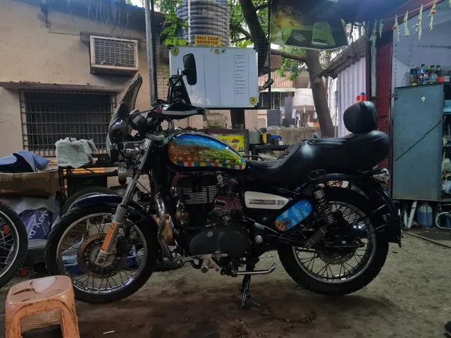 Rider's Space Garage and Customs - 5