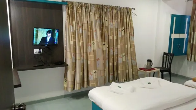 YASHASHVI HOLIDAYS - 3