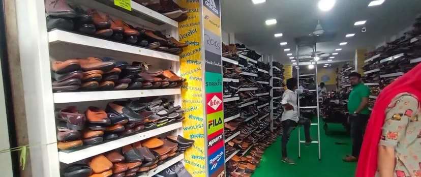 Paduka shoes - best shoe shop in Thane