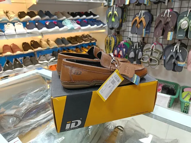 SHOES MART THANE - 2