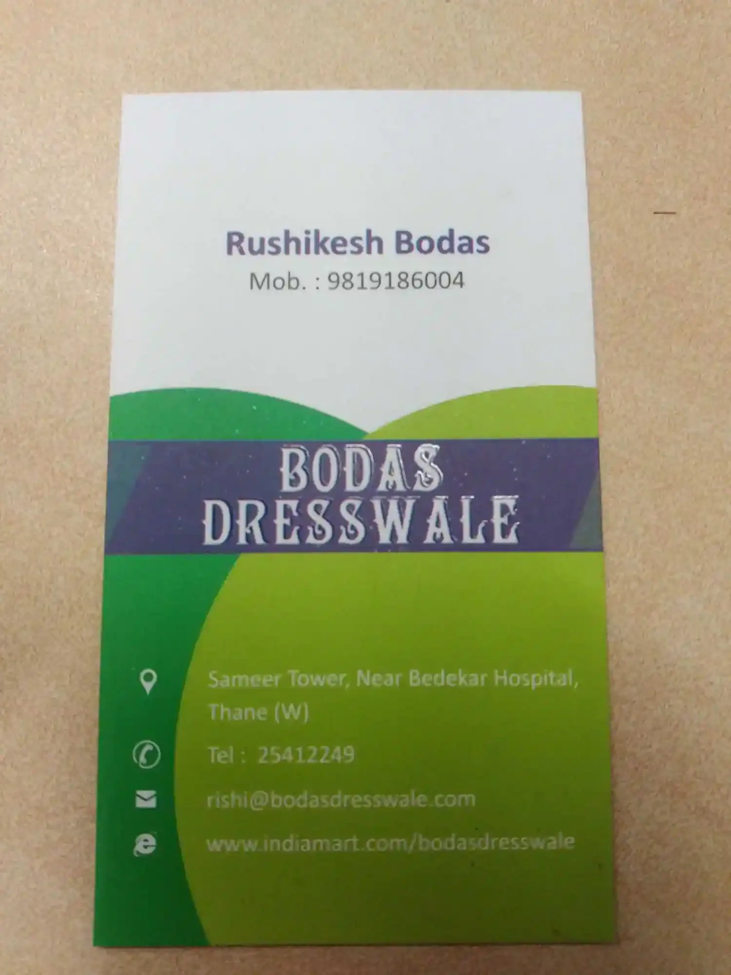BODAS DRESSWALE