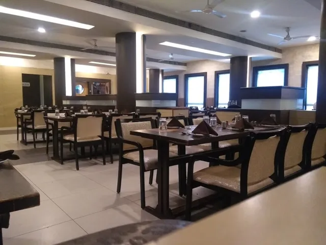 Naivedhyam Restaurant - 3