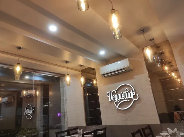 VEGGIETUDE RESTAURANT TRIMURTI NAGAR - 4