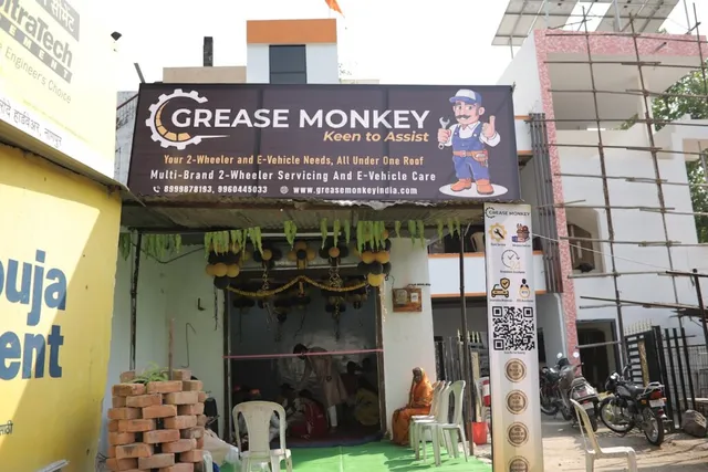 Grease Monkey India - Keen to Assist (Savitar Automotive Pvt. Ltd.) - 2
