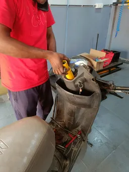 Grease Monkey India - Keen to Assist (Savitar Automotive Pvt. Ltd.) - 3