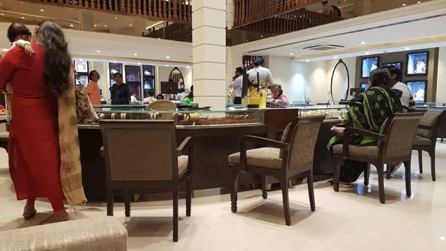 Tanishq Jewellery - Nagpur - Station Road - 2