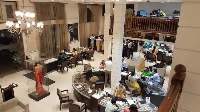 Tanishq Jewellery - Nagpur - Station Road - 4