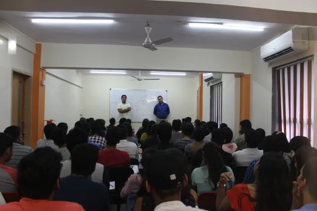 PLANET E YOUR PERFECT LAUNCHPAD - 5