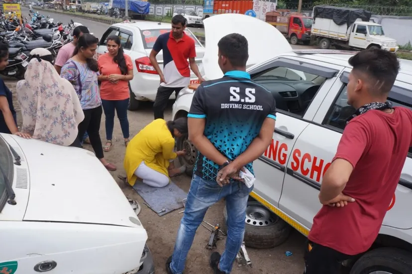 S S Driving School & R.T.O. Consultancy