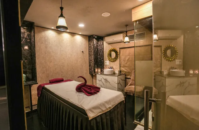 Luxe - Spa Villa - 5