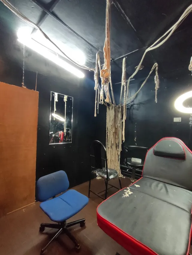 Oldman Tattoo Studio & Training School - 3