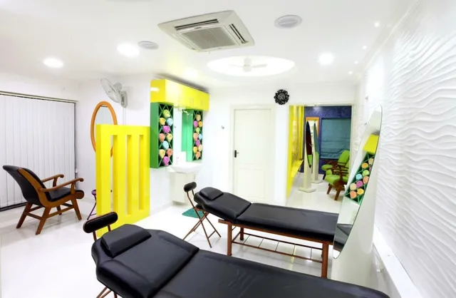 Mirror Beauty Salon and Spa - 6