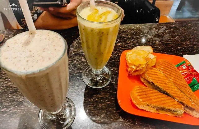 The Juice Barrel - 3