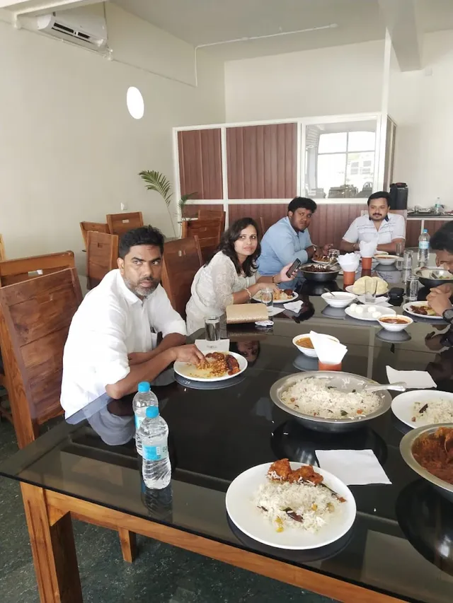 Highrange Food Restauarant - 2