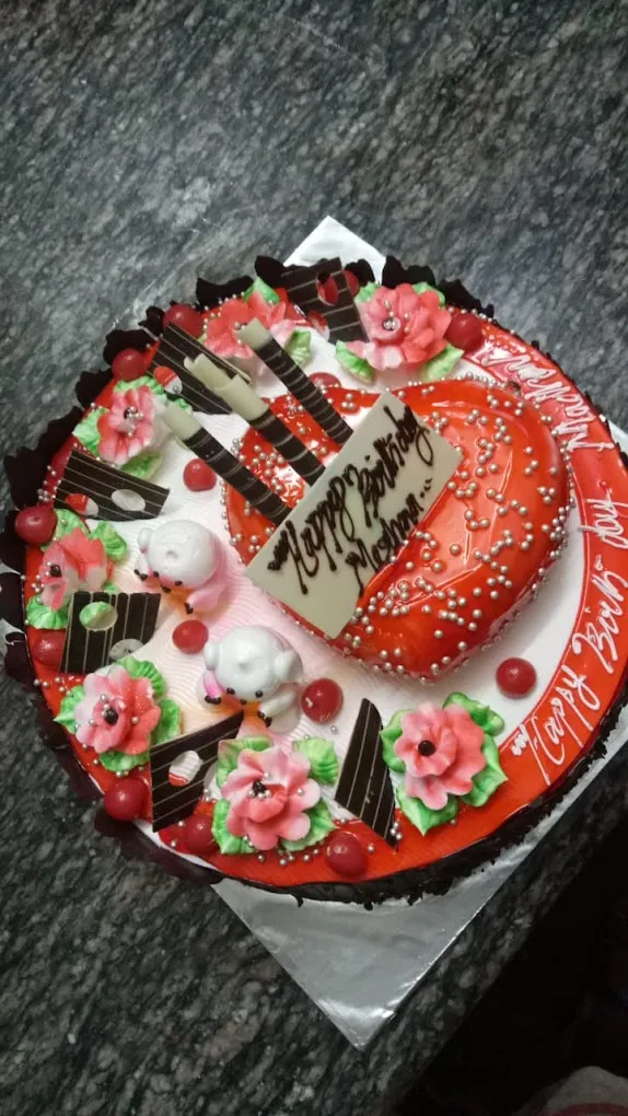 Sweet Rani Bakery & Stores - 4