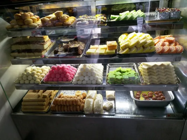 Murugan Sweets and Snacks - 4