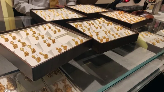 Tanishq Jewellery - Trivandrum - M G Road - 2