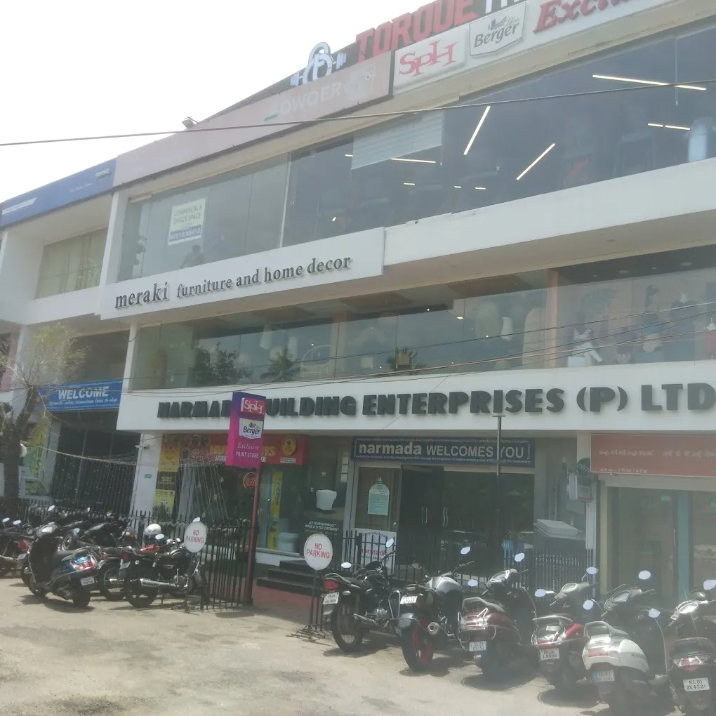 Narmada Shopping Complex
