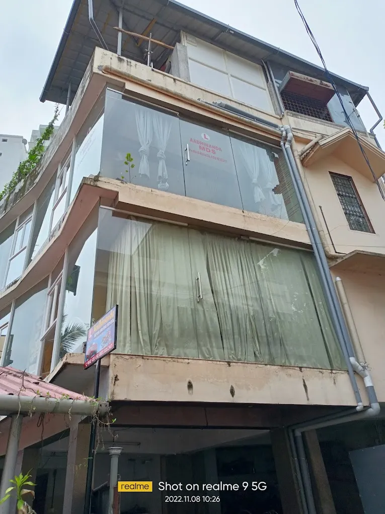 Aadhinanda Motor Driving School