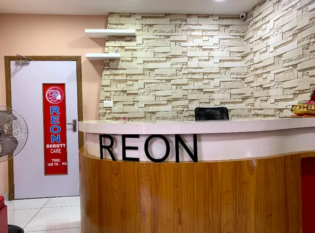 REON BEAUTY CARE AND SPA CENTRE - 3