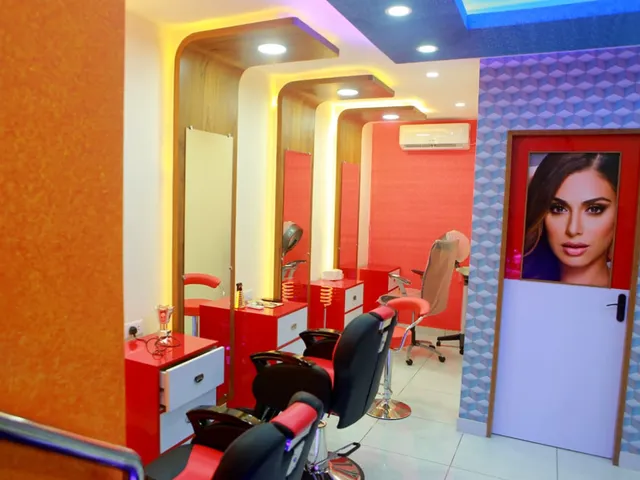 REON BEAUTY CARE AND SPA CENTRE - 4