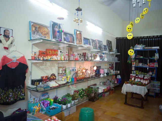 EBEN'S COLLECTION Stationery & Gift Shop - 3