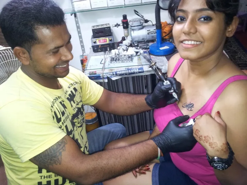 Ramesh Mehndi & Tattoos