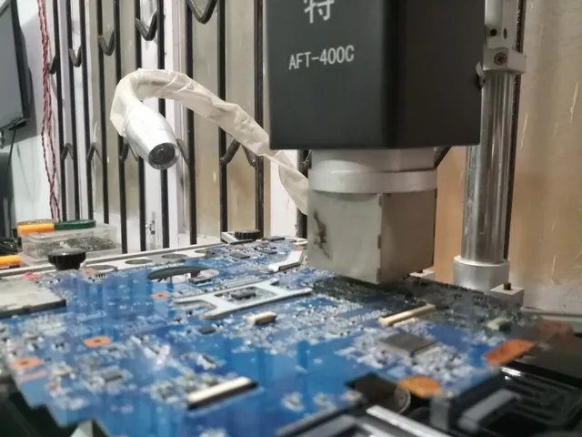 Digicom Computers - Laptop Repairs - 2