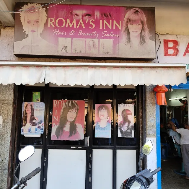 Romas Beauty Parlour - 2