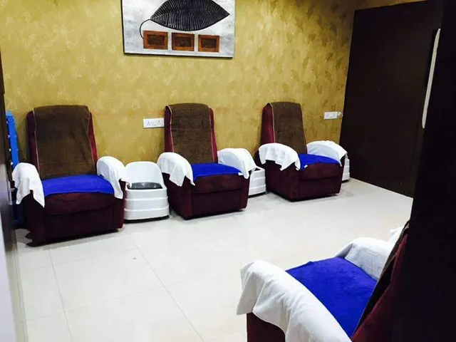 Cheron - Salon & Spa - 4