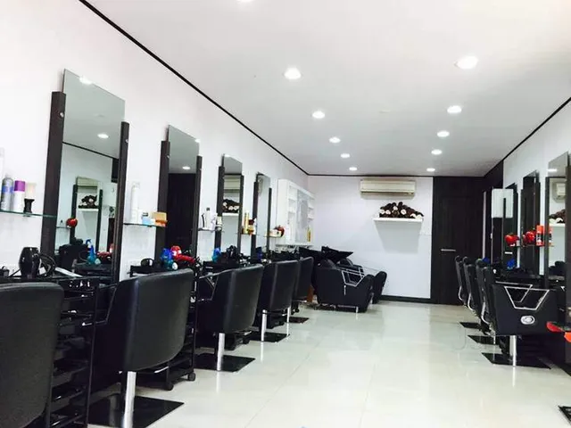 Cheron - Salon & Spa - 5