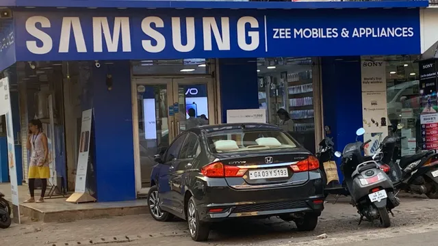 ZEE MOBILES & APPLIANCES - 5