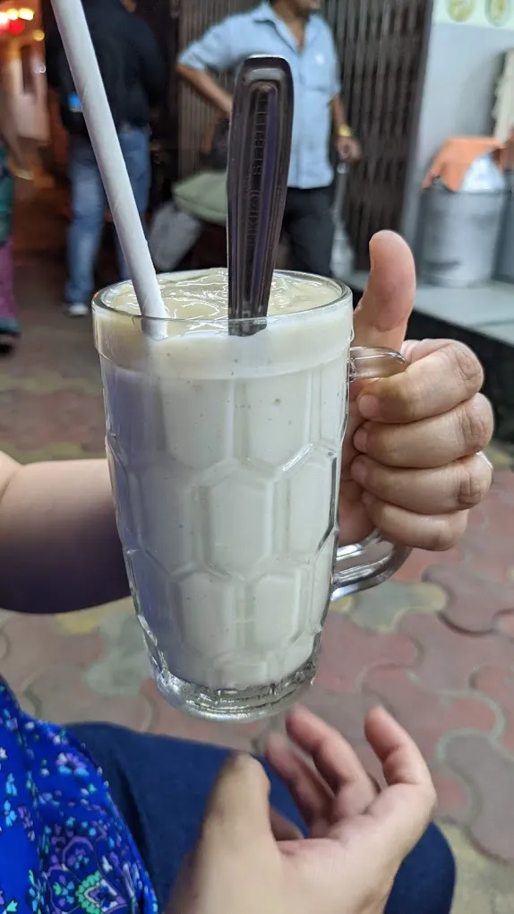 Raghugonshet Juice Centre - 2