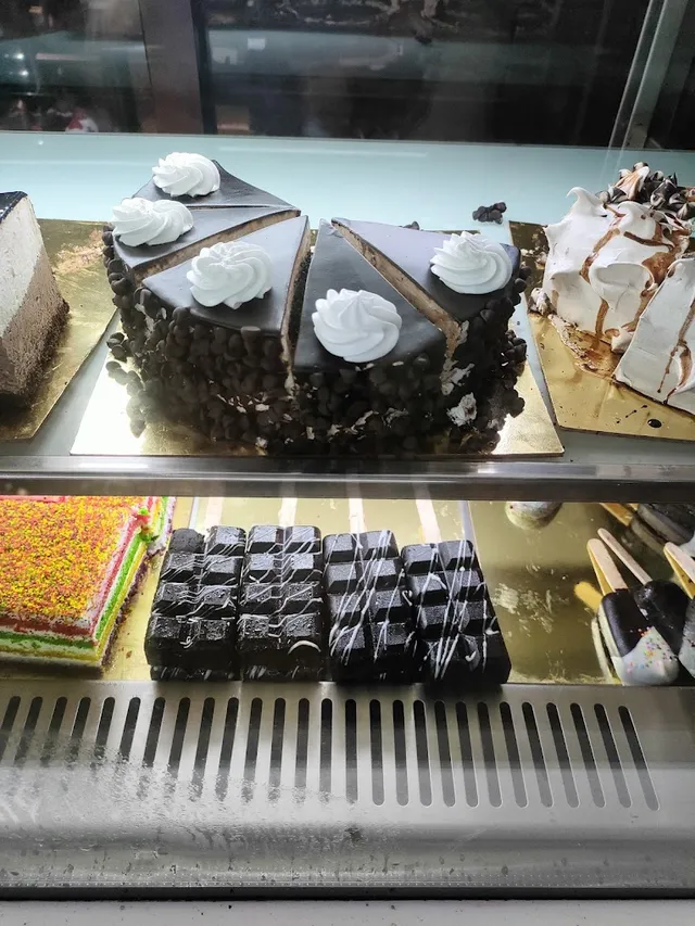 Babaji's Bakes N Juice - 4