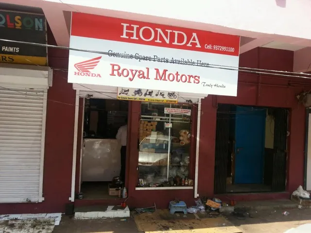 Royal Motors - 6