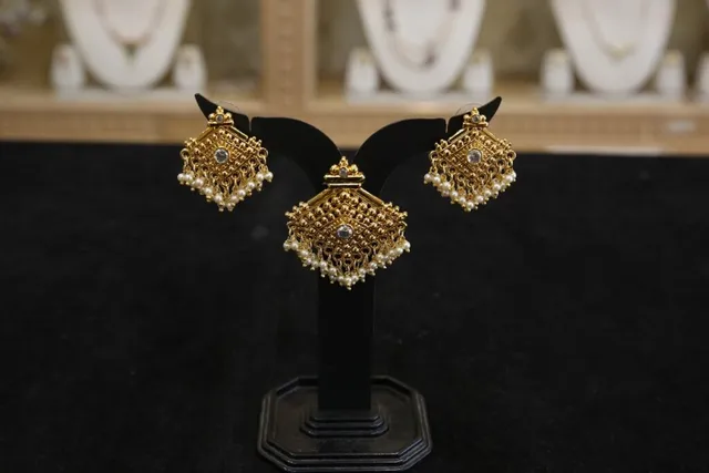 Mukta Real Pearls & Jewellers - 3