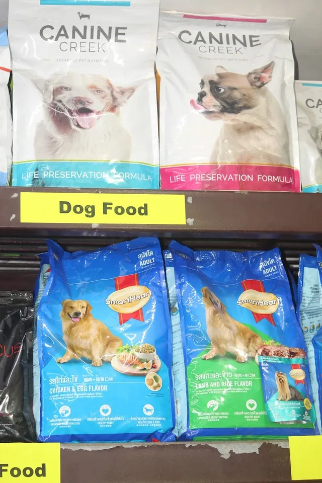 Rani's Paws N Claws - 3