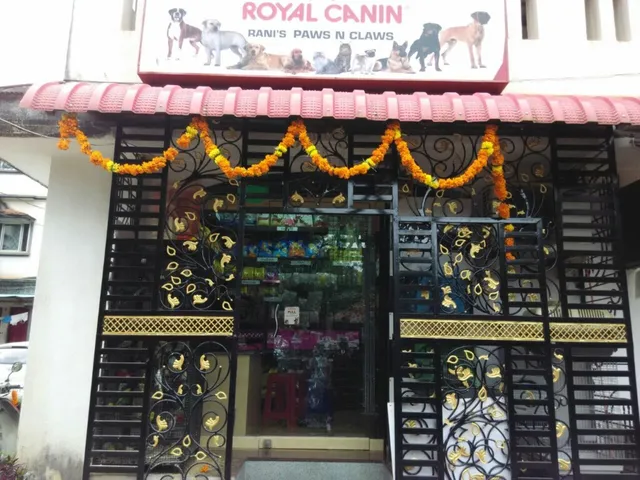 Rani's Paws N Claws - 5