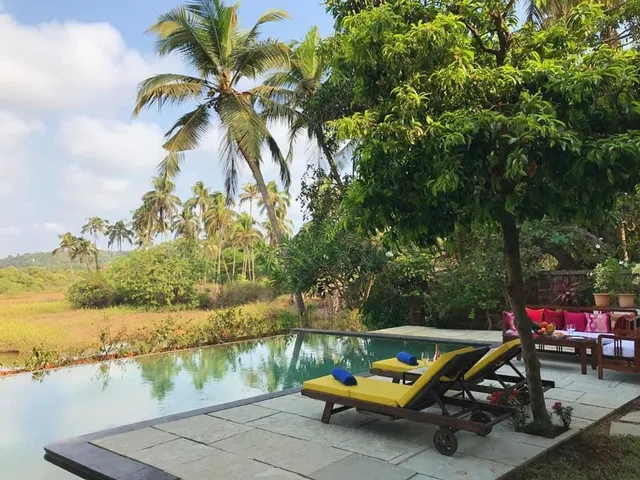 Goa Travels Junction- Goa travel agent / Water sports in goa / Boat Cruise Party/ Taxi service in goa - 3