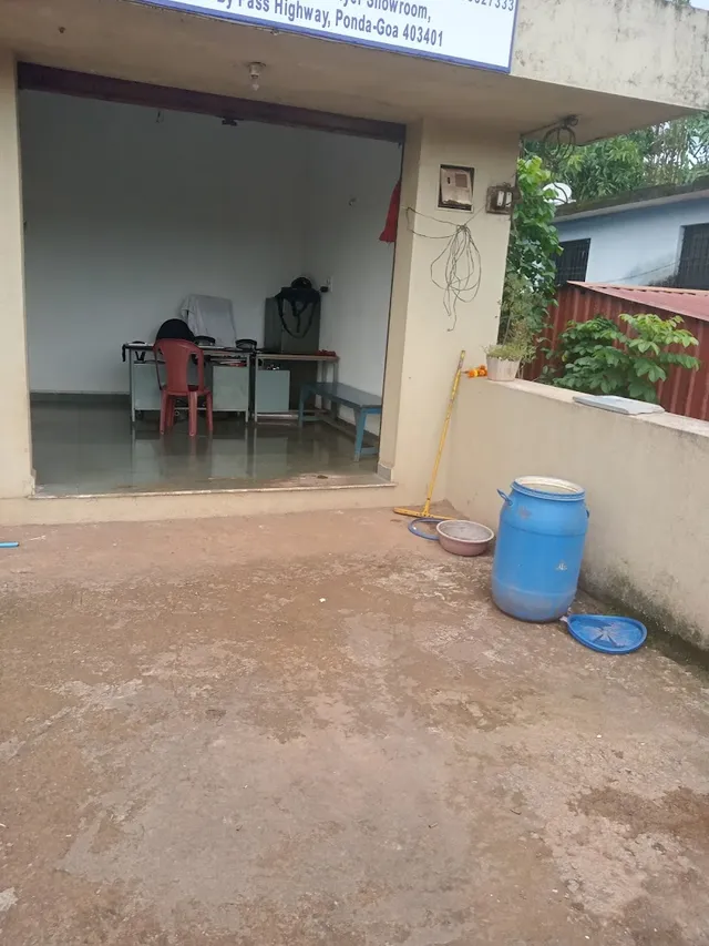 Shiv shakti cargo movers - 2