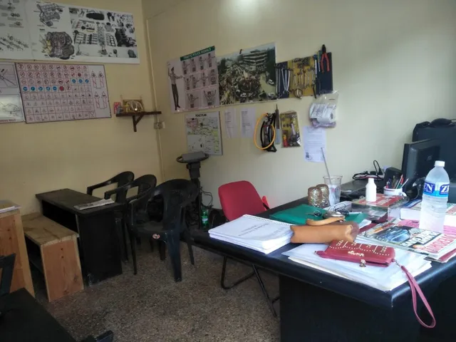 Royal Motor Driving School - 4