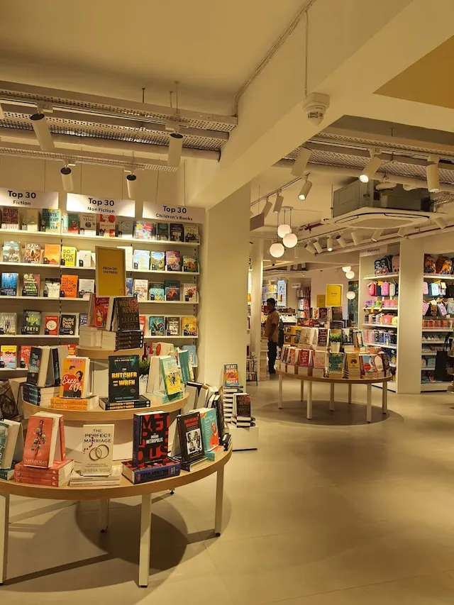 Crossword, Magsons Tower, Campal, Goa - 4