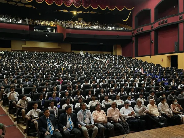 Aakash Institute, Patto Plaza - 2