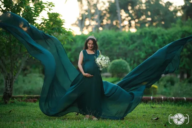 Rent a gown in goa/ pre-wedding/ maternity gown - Sus by Suvarshaa - 2