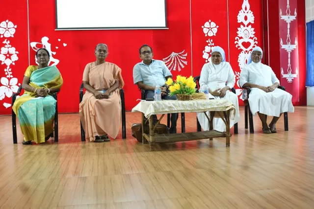 Idhaya College of Arts and Science for Women - 4